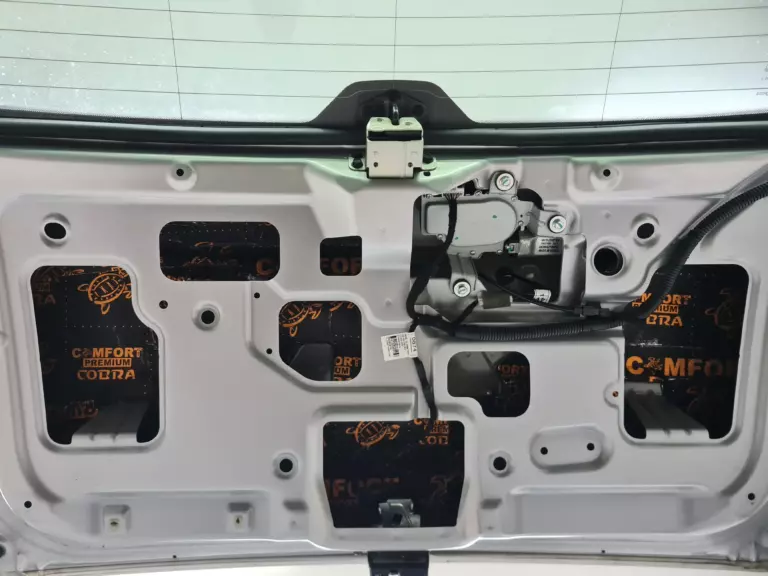 Шумоизоляция дверей Chevrolet Captiva-15
