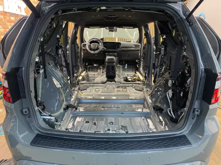 Шумоизоляция багажника Dodge Durango 2021-1