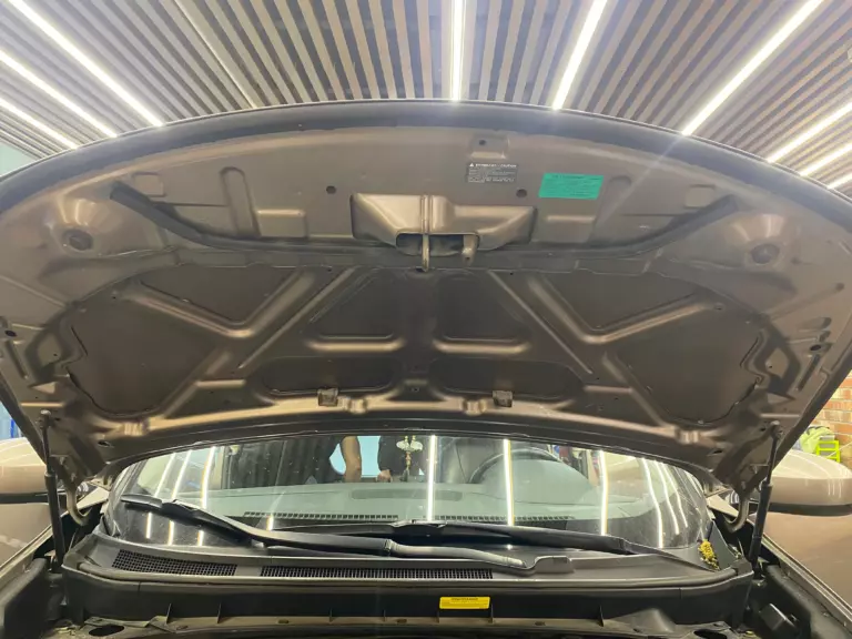 Шумоизоляция капота Nissan Murano-1