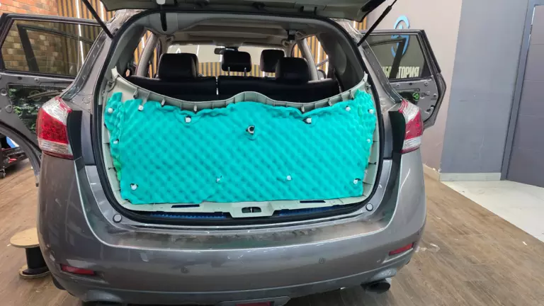 Шумоизоляция дверей Nissan Murano-1
