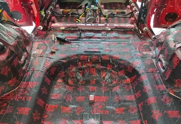 Шумоизоляция-багажника-Suzuki Vitara-2