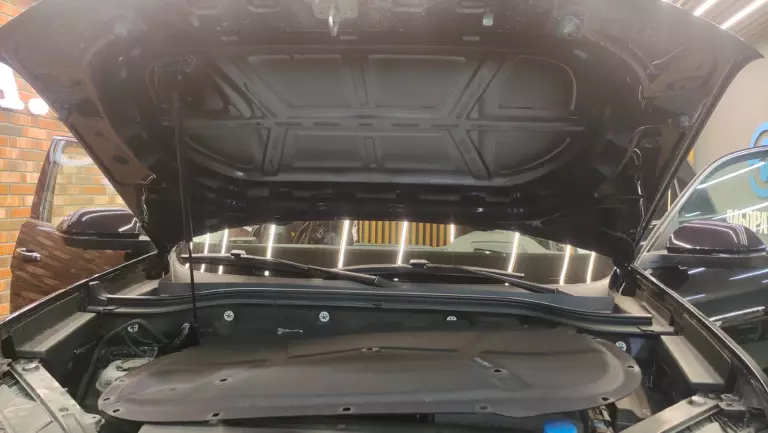 Шумоизоляция капота Volkswagen Teramont-1