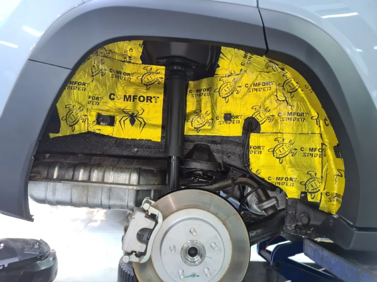 Шумоизоляция арок Москвич-2