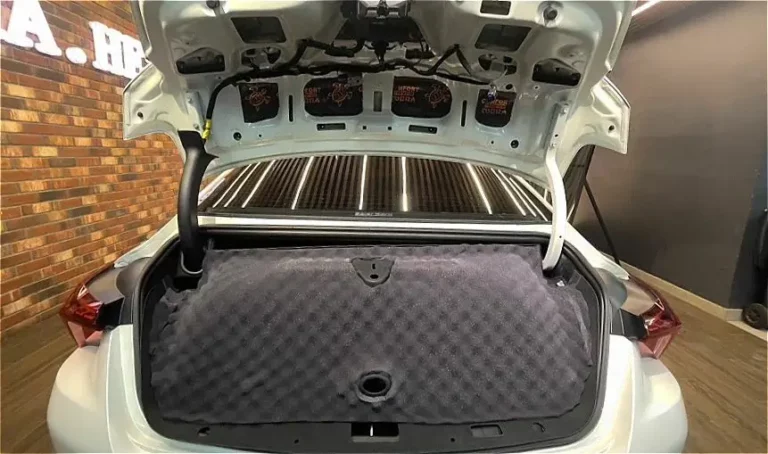Шумоизоляция багажника KIA K8 2021-10