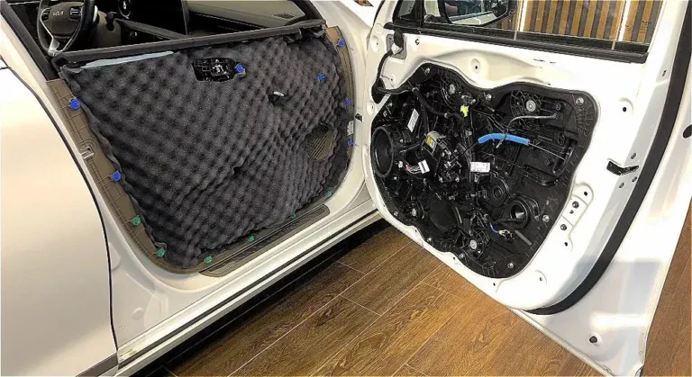 Шумоизоляция двери KIA K8 2021-4