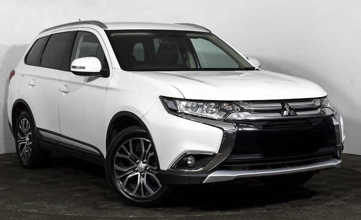 Шумоизоляция Mitsubishi Outlander 2018 плитка