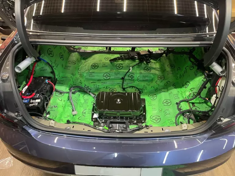 Шумоизоляция багажника Volvo S90-7